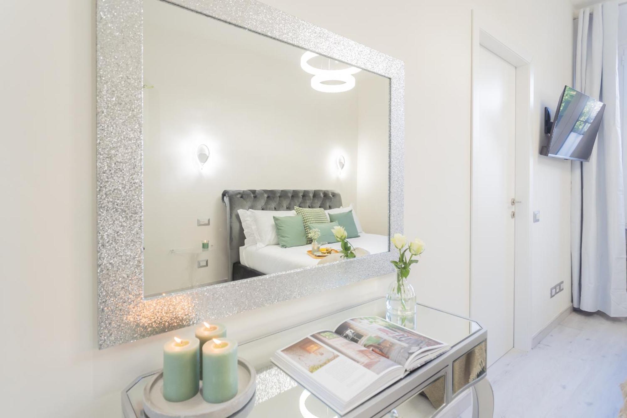 Cernobbio Dream Suites By Rent All Como Exterior photo
