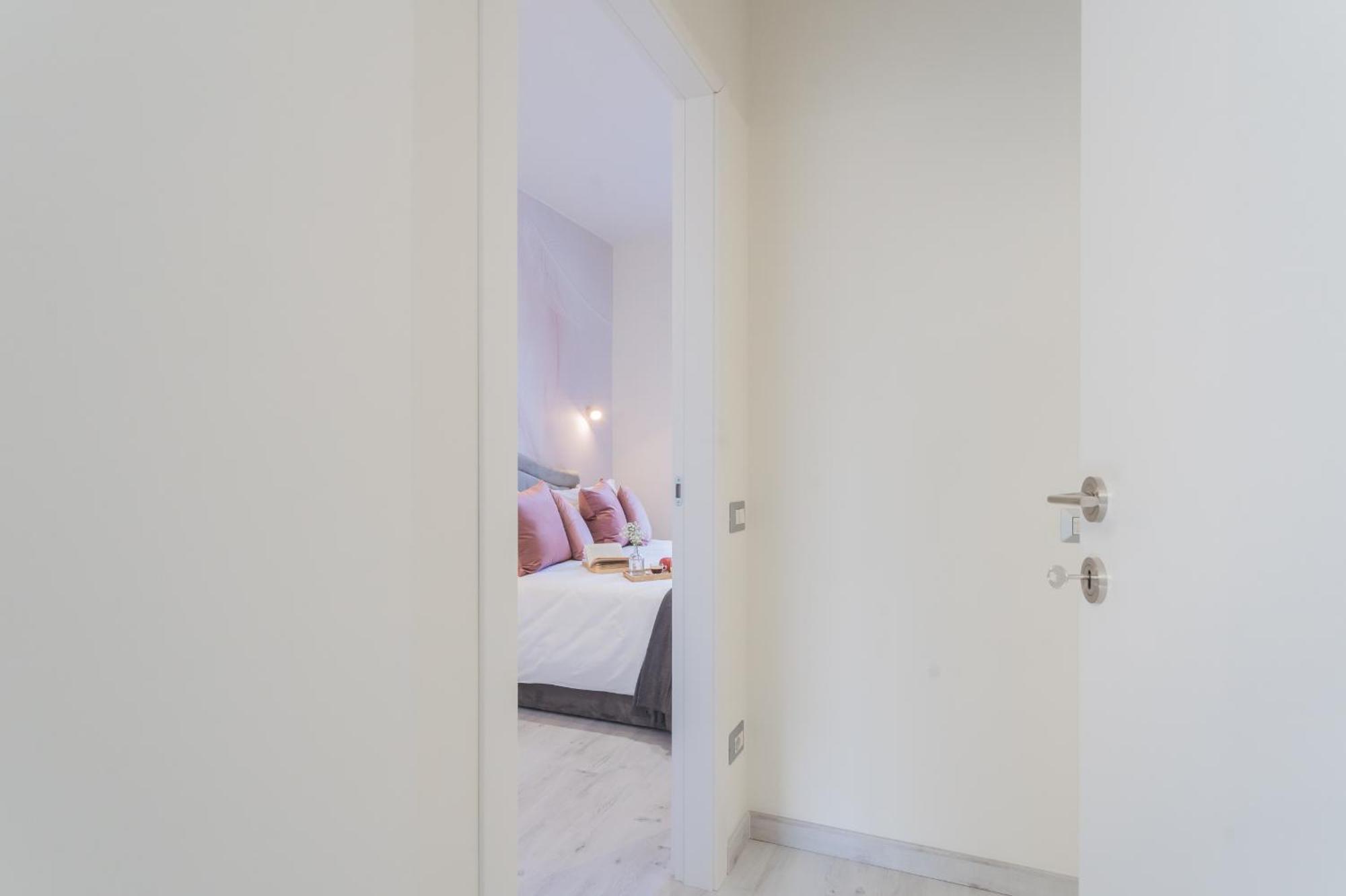 Cernobbio Dream Suites By Rent All Como Exterior photo
