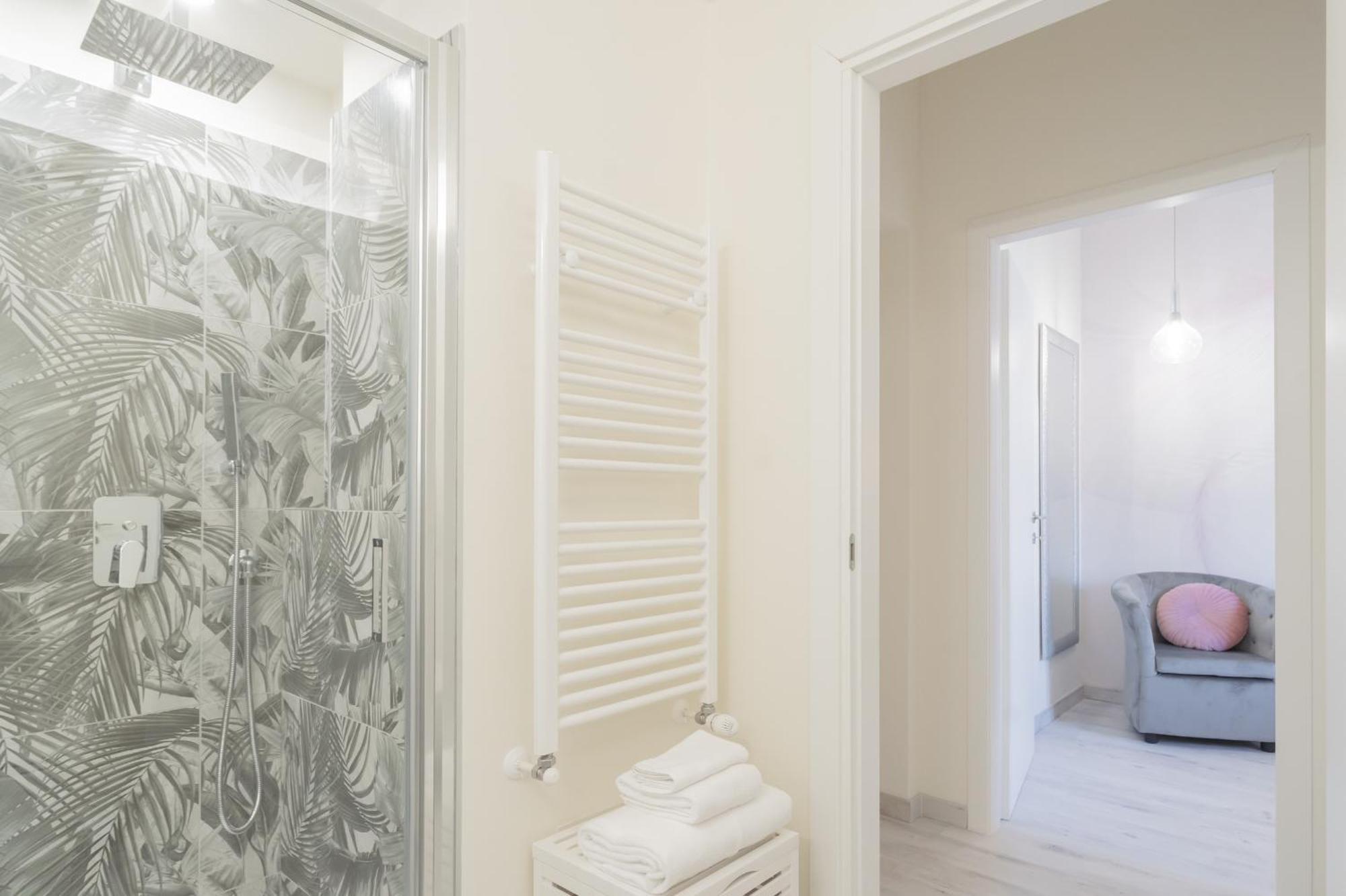 Cernobbio Dream Suites By Rent All Como Exterior photo